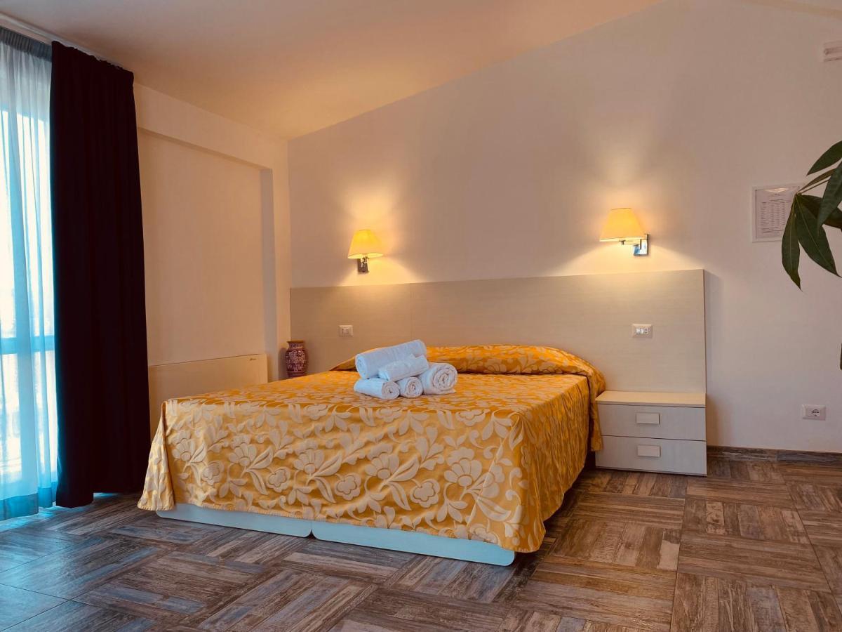 Hotel Muita Di Mari Santa Teresa Gallura