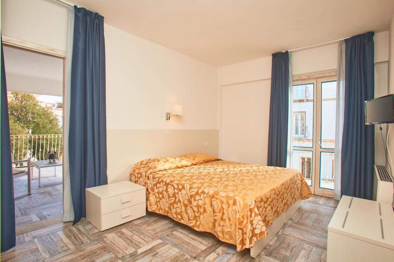 Hotel Muita Di Mari Santa Teresa Gallura
